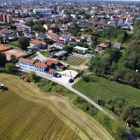 Cascina Mora Bassa Alojamento de Turismo Rural