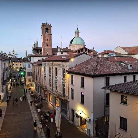 Cascina Mora Bassa Alloggio per agriturismo *